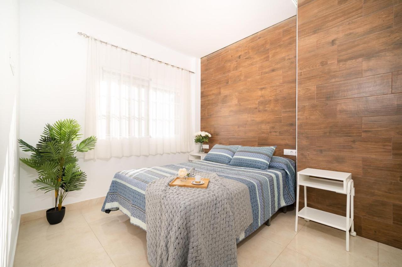 Precioso Apartamento Junto A La Playa 2 푸엔히롤라 외부 사진